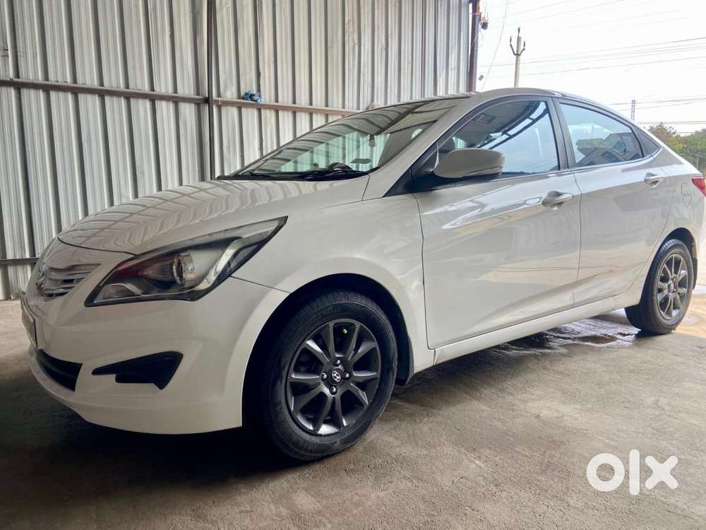 Hyundai Fluidic Verna Diesel 76000 Km Driven