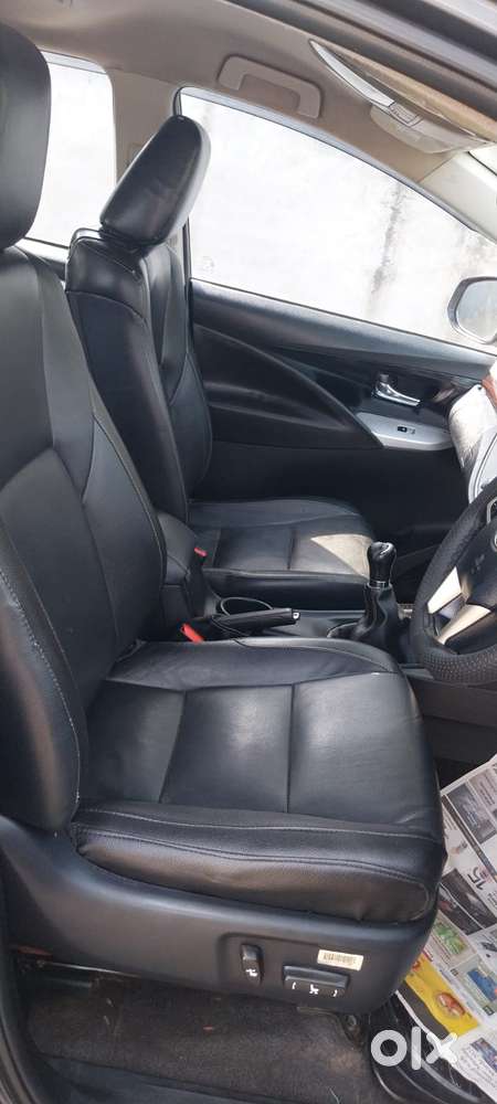 Toyota Innova Crysta