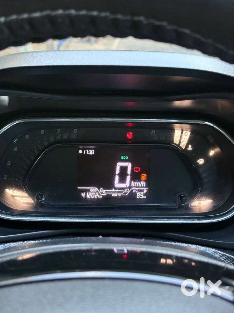 Tata Nexon 1.2 Revotron Xm (s), 2020, Petrol