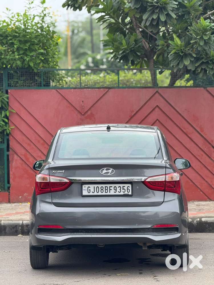 Hyundai Xcent 1.2 Vtvt E Plus, 2017, Petrol