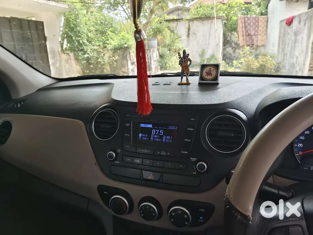 Hyundai Xcent Petrol 2014 Km Driven