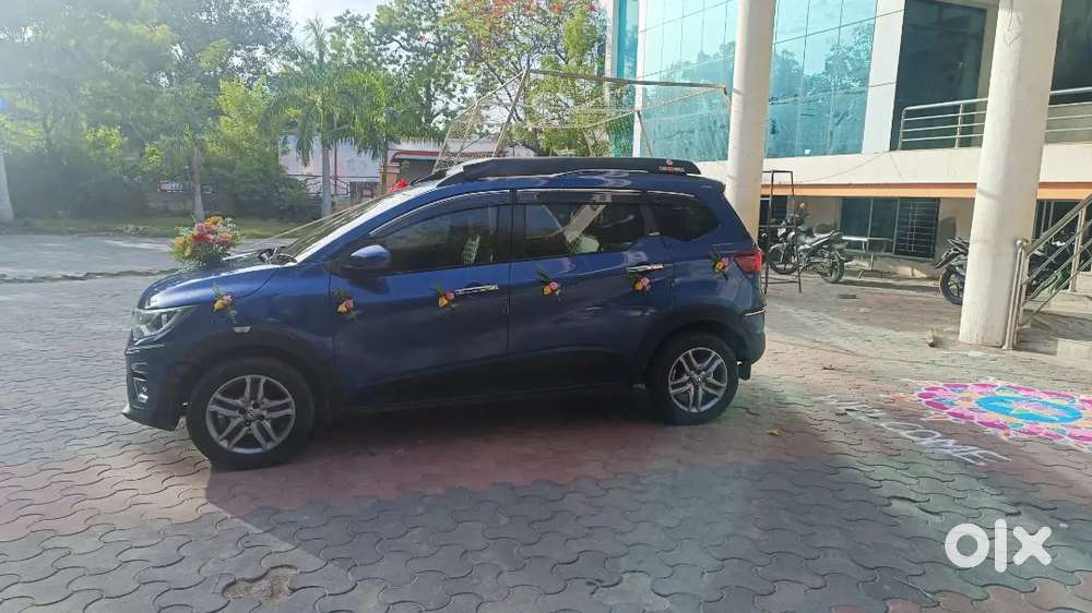 Renault Triber Rxz 2021 Cng Vs Petrol Extra Fitting 75000 1 Month Ago
