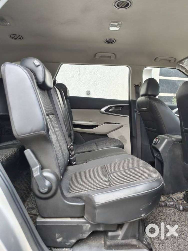 Kia Carens 1.4 Prestige Plus Turbo 7 Str, 2023, Petrol