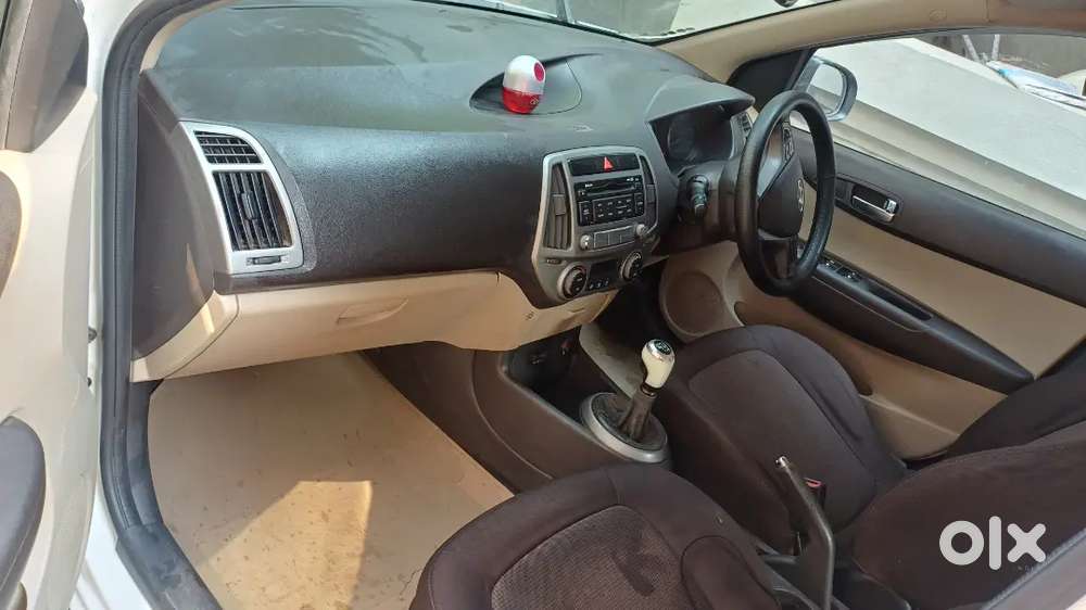 I20 Car Engine Gear Ac 100% Ok Family Car