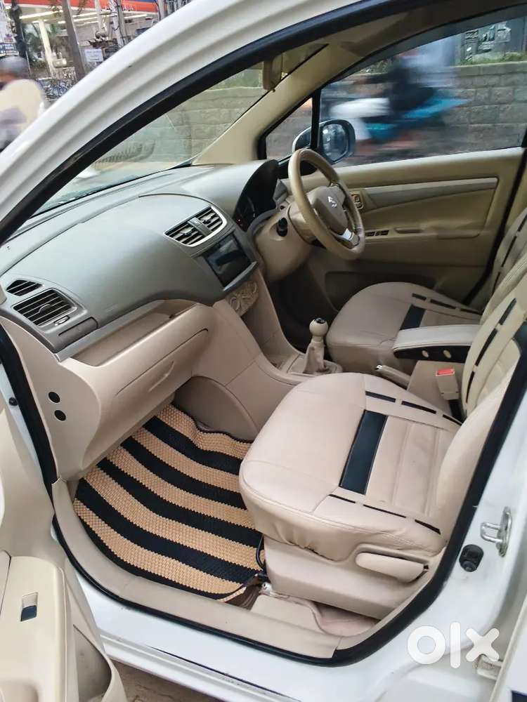 Maruti Suzuki Ertiga 2017 Diesel 124000 Km Driven