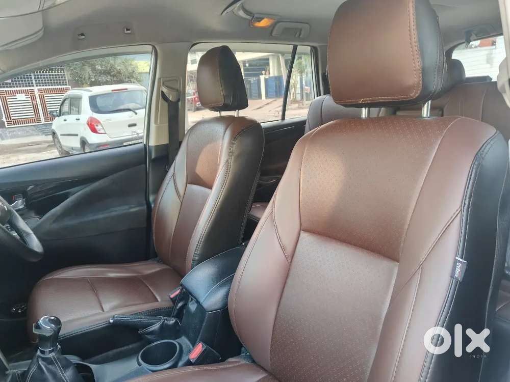 Toyota Innova Crysta 2017