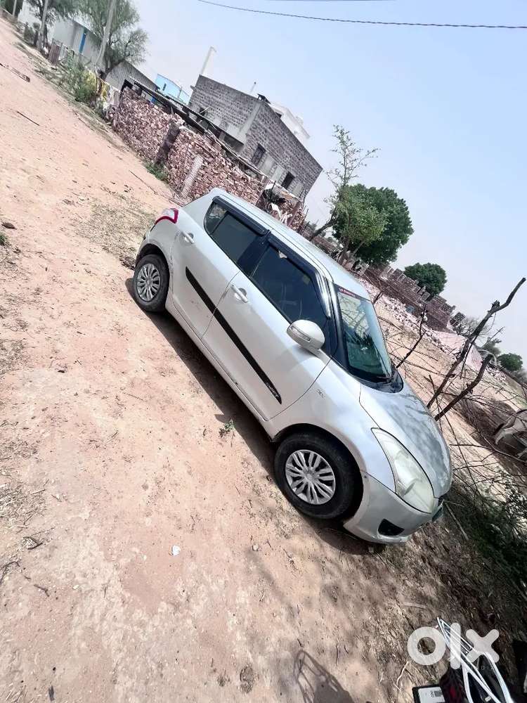 Maruti Suzuki Swift 2012