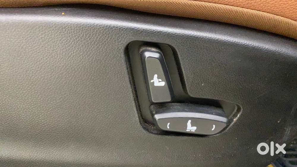 Mg Hector Plus 1.5 Hybrid Sharp Turbo 6 Str, 2020, Petrol