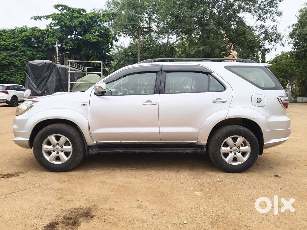 Toyota Fortuner 3.0 4x4 Manual, 2010, Diesel