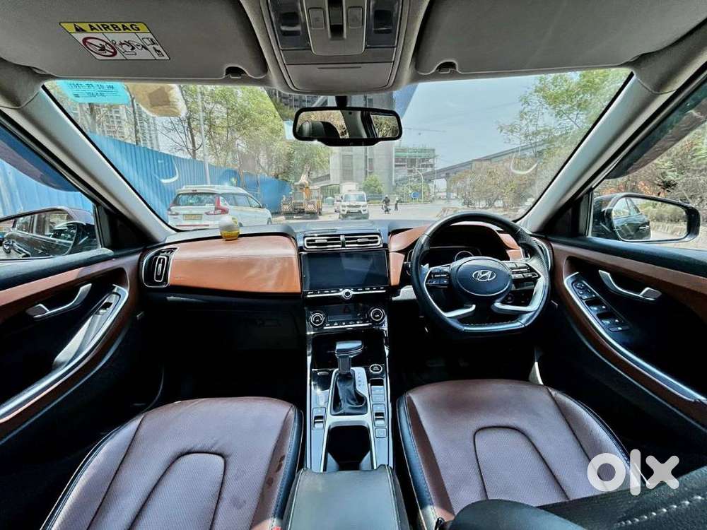 Hyundai Alcazar 2.0 Signature (o) Petrol At 6 Str Dual Tone, 2021, P..