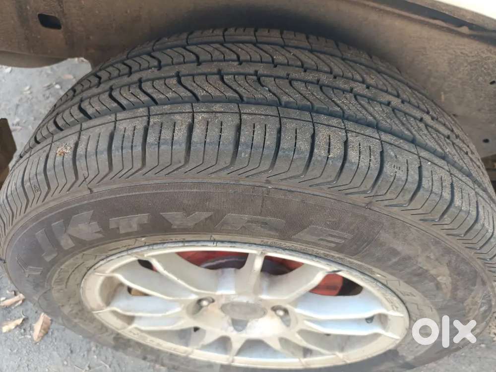 Toyota Innova Crysta 2007 Diesel 275000 Km Driven