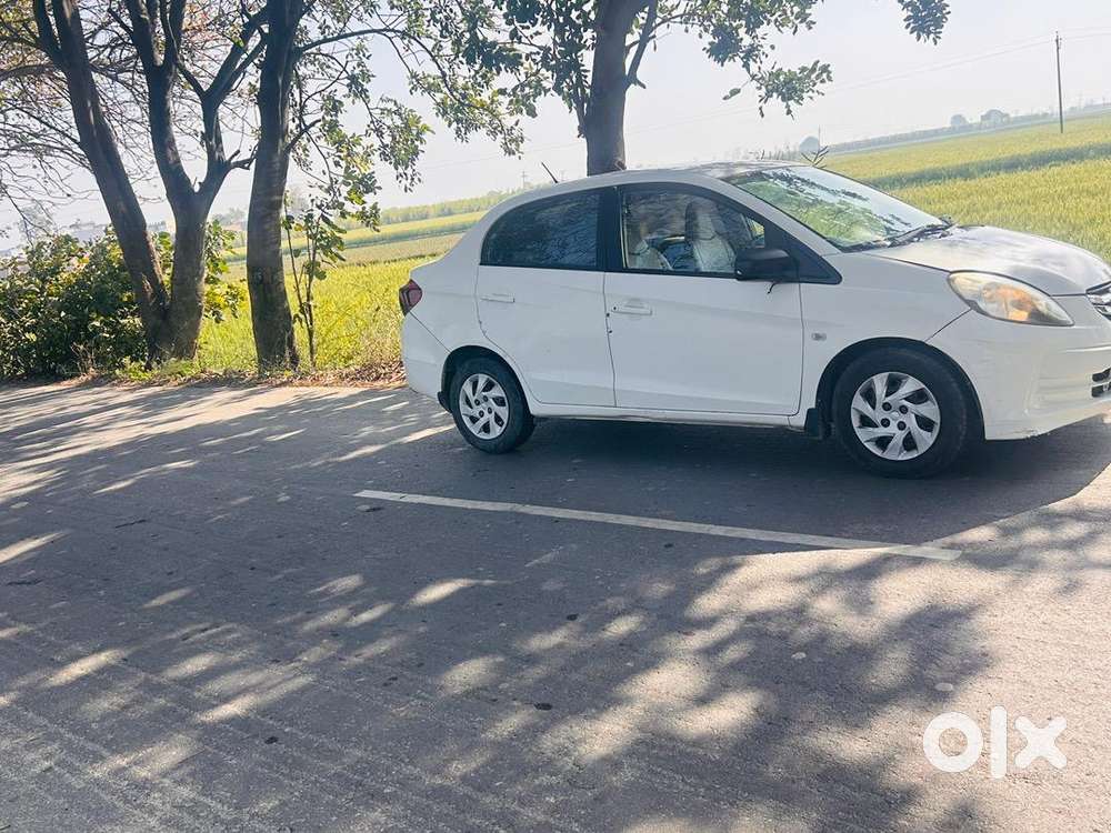 Honda Amaze 2013 Diesel Well Maintained