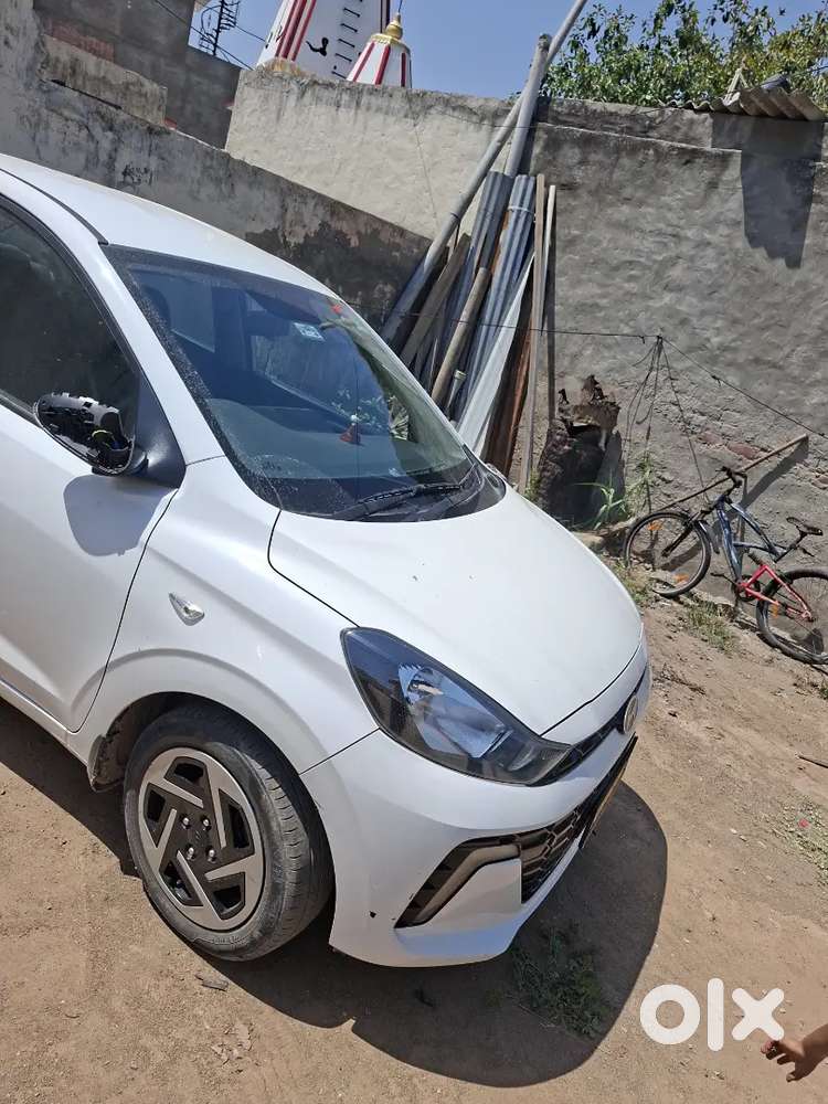 Hyundai Aura 1.0 Sx Plus 2024