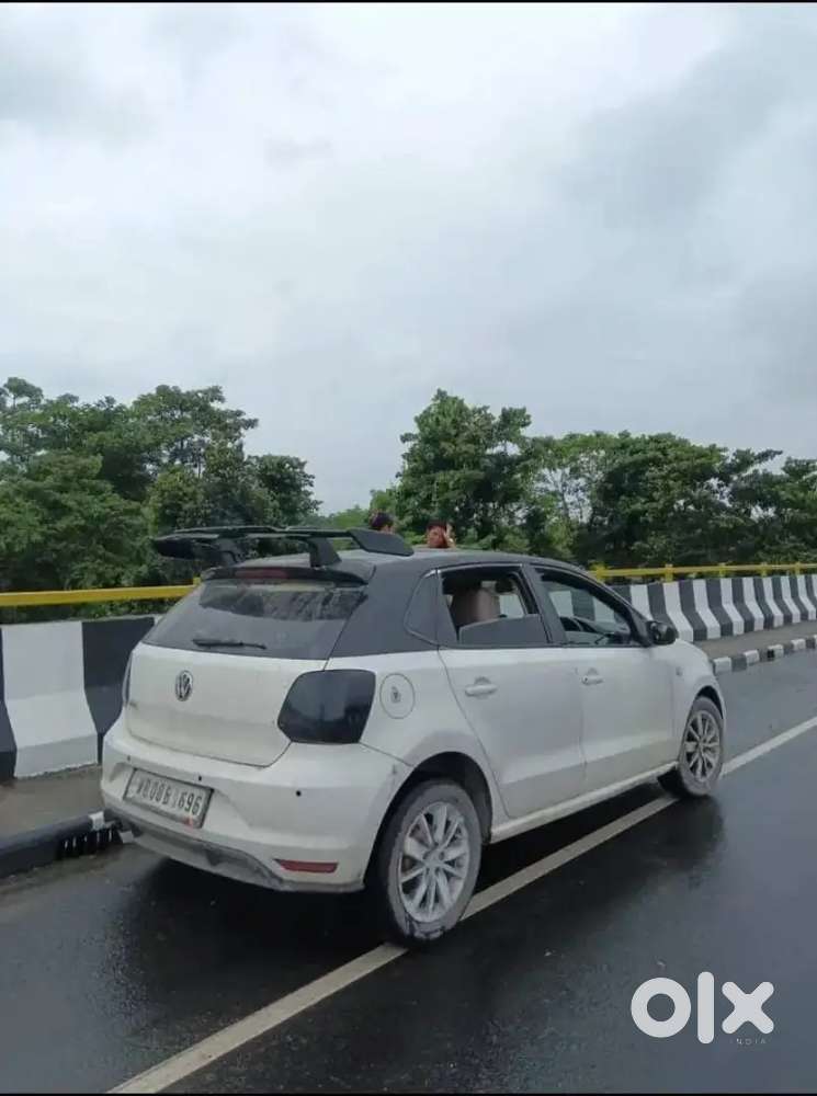 Volkswagen Polo 2015 Petrol 65000 Km Driven