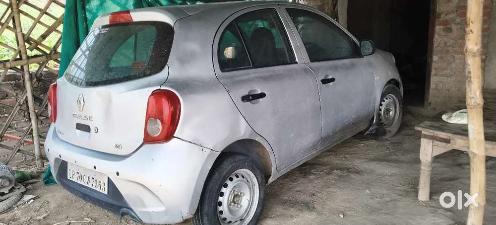 Renault Pulse Rxe 2015 Petrol