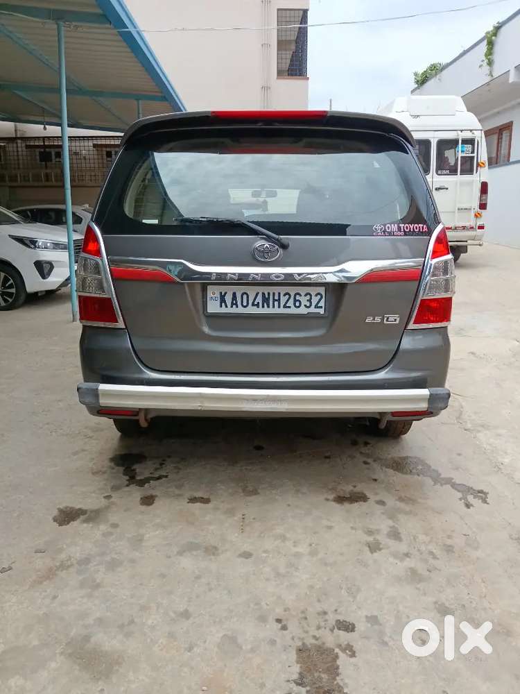 Toyota Innova 2012 Diesel Well Maintained