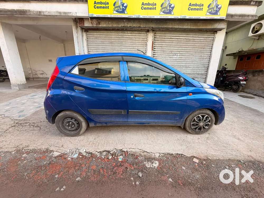 Hyundai Eon Magna+ 2013 Petrol Manual