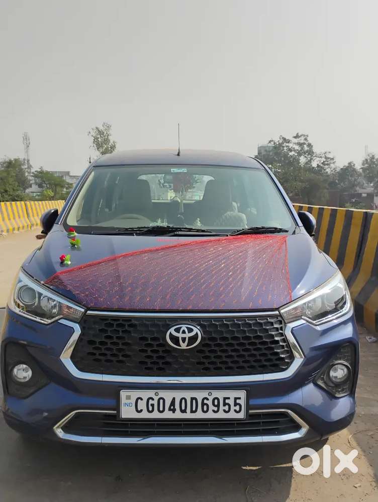 Toyota Rumion Petrol 2025
