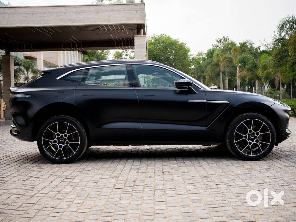 Aston Martin Dbx Twin Turbo, 2024, Petrol