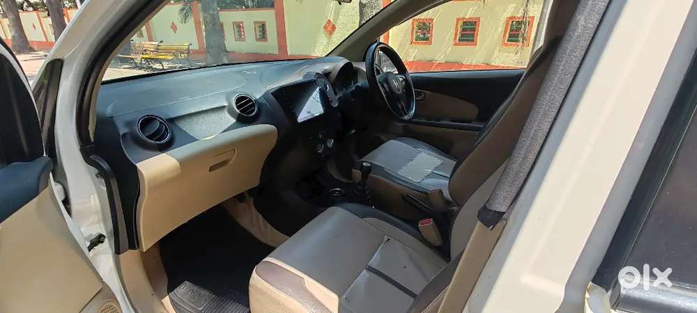 Honda Brio 2013 Cng & Hybrids Well Maintained