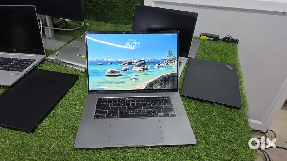 Apple MacBook Pro 16 A2141 i9 32GB RAM 1TB SSD Radeon Pro 5500M