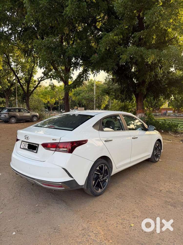 Hyundai Verna - Nov 2021 - Diesel Automatic - Top Model