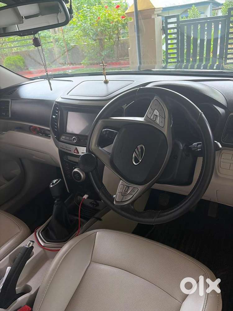 Mahindra Xuv300 2021 Diesel Well Maintained