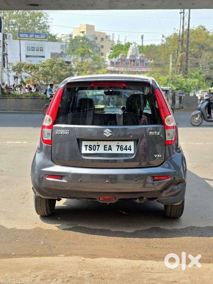Maruti Suzuki Ritz Vxi, 2014, Petrol
