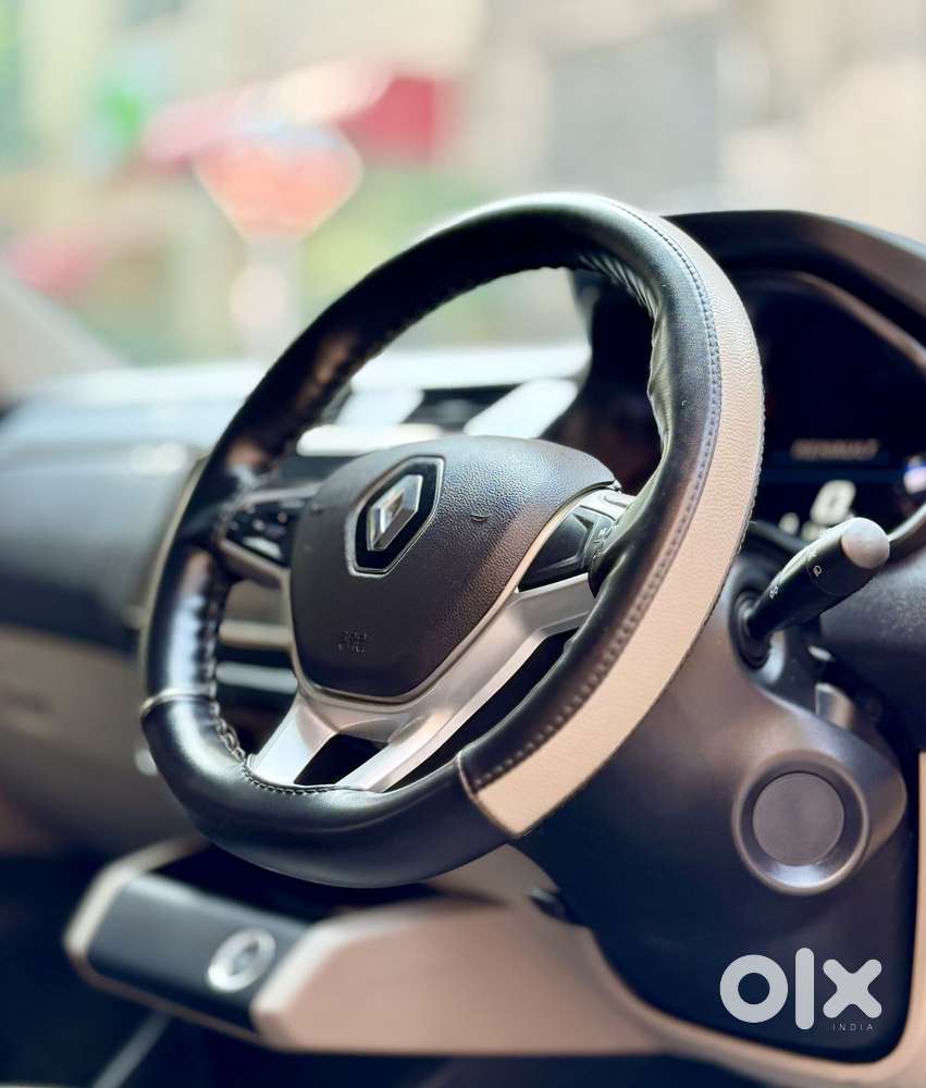 Renault Triber 1.0 Rxz Dual Tone, 2023, Petrol