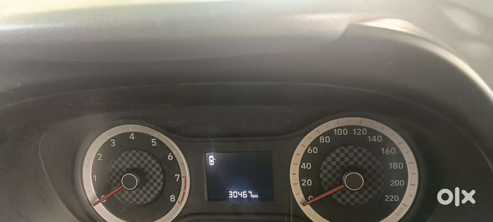 Hyundai Aura Petrol Manual 2021