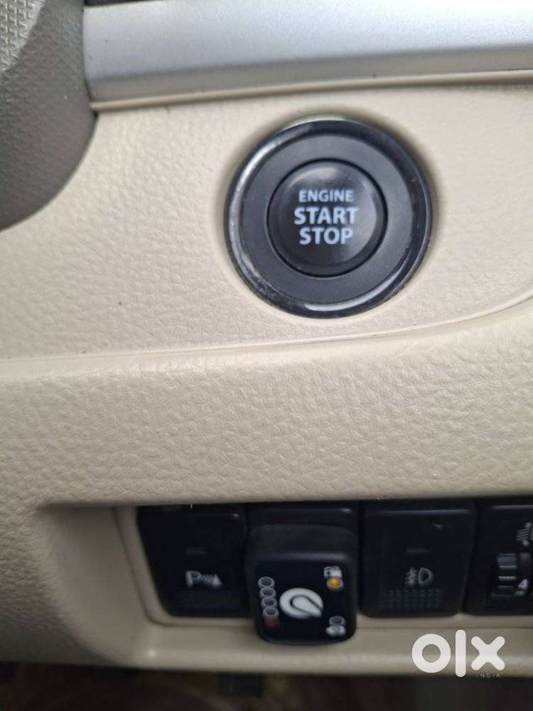 Maruti Suzuki Ertiga Zxi Plus , 2016, Petrol