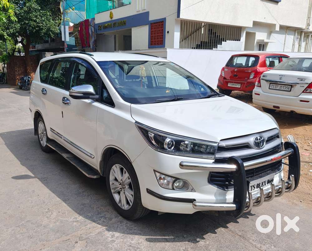 Toyota Innova Crysta 2.4 Z 7 Str, 2016, Diesel