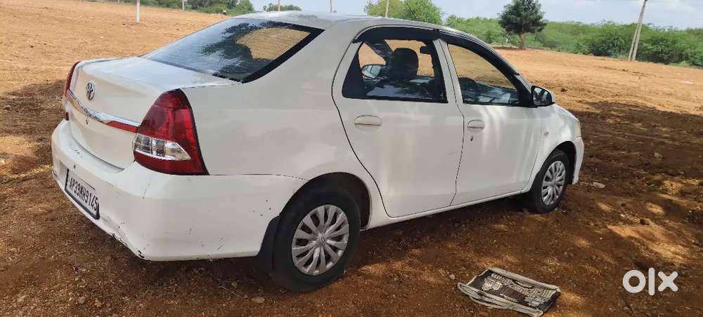 Toyota Platinum Etios 2016