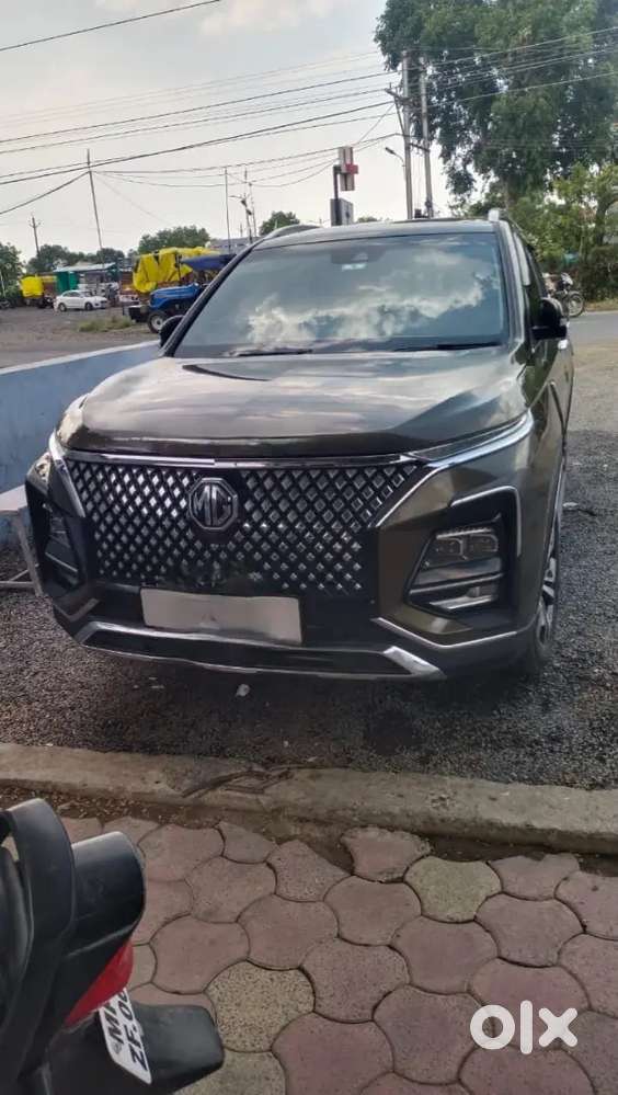 Mg Hector Plus Petrol 2nd Owner