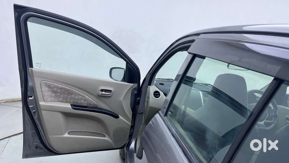 Maruti Suzuki Celerio Zxi Optional Amt, 2017, Petrol