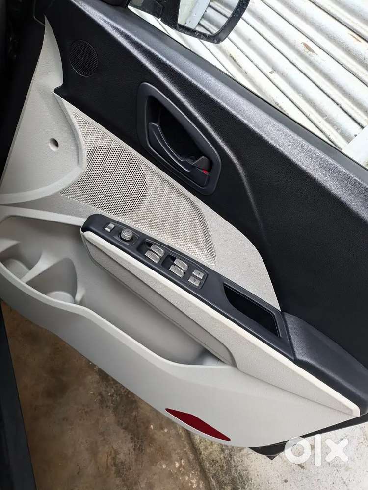 Mahindra Xuv300 2022 Variant