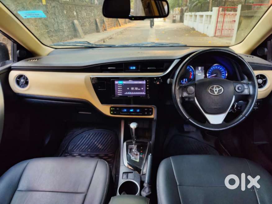 Toyota Corolla Altis [2014-2017] 1.8 G Cvt, 2017, Petrol