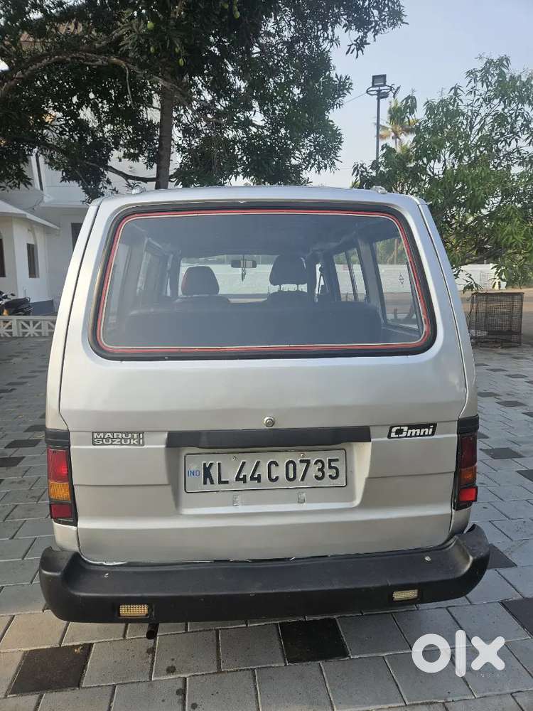 Maruti Suzuki Omni 2013 Petrol Well Maintained