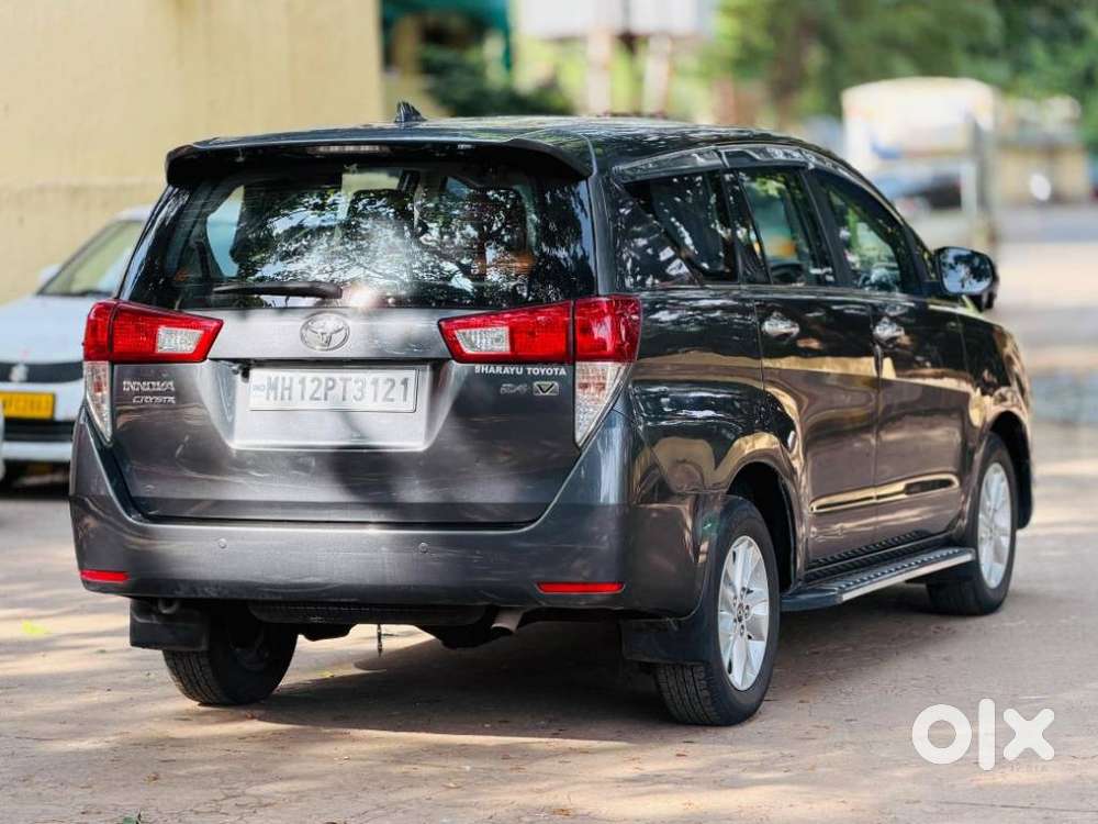 Toyota Innova Crysta 2.4 V, 2017, Diesel