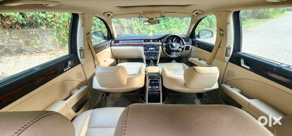 Skoda Superb Elegance Tdi 2.0 At, 2011, Diesel