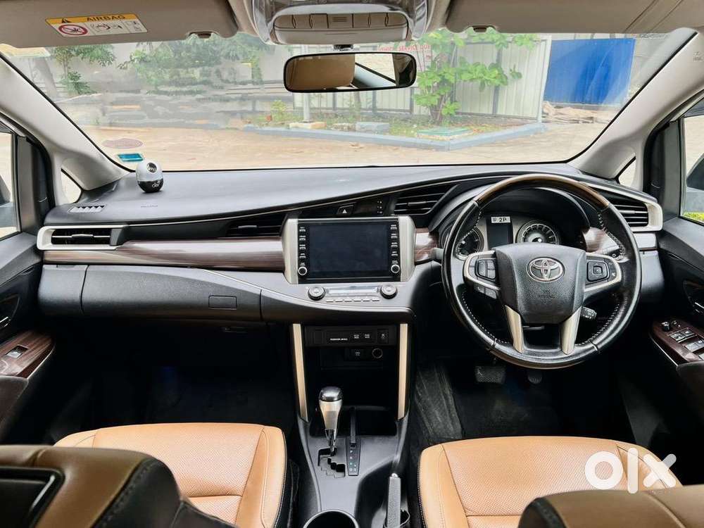Toyota Innova Crysta 2021