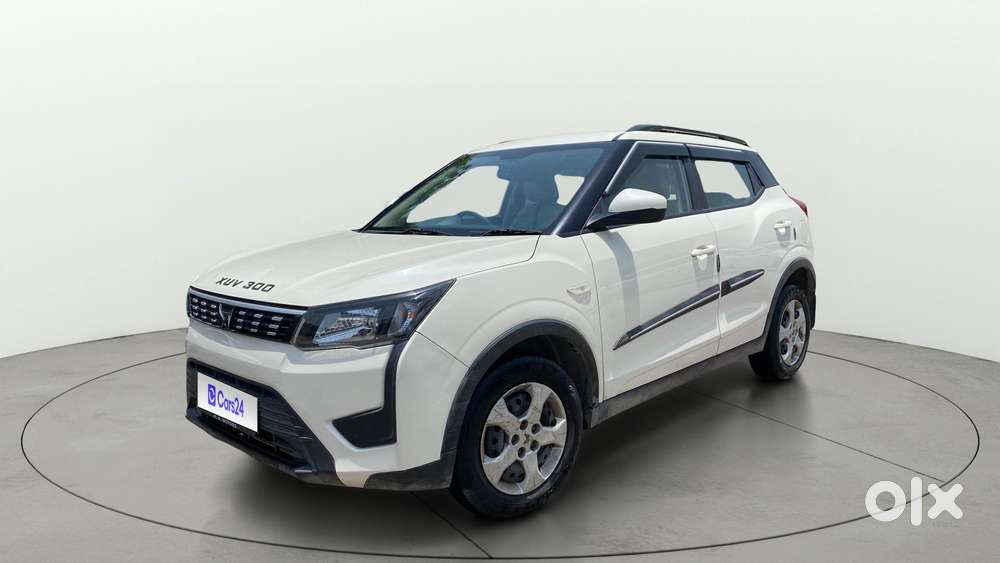 Mahindra Xuv300 W6, 2022, Petrol