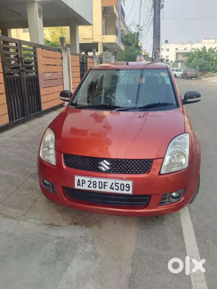 Maruti Suzuki Swift 2010