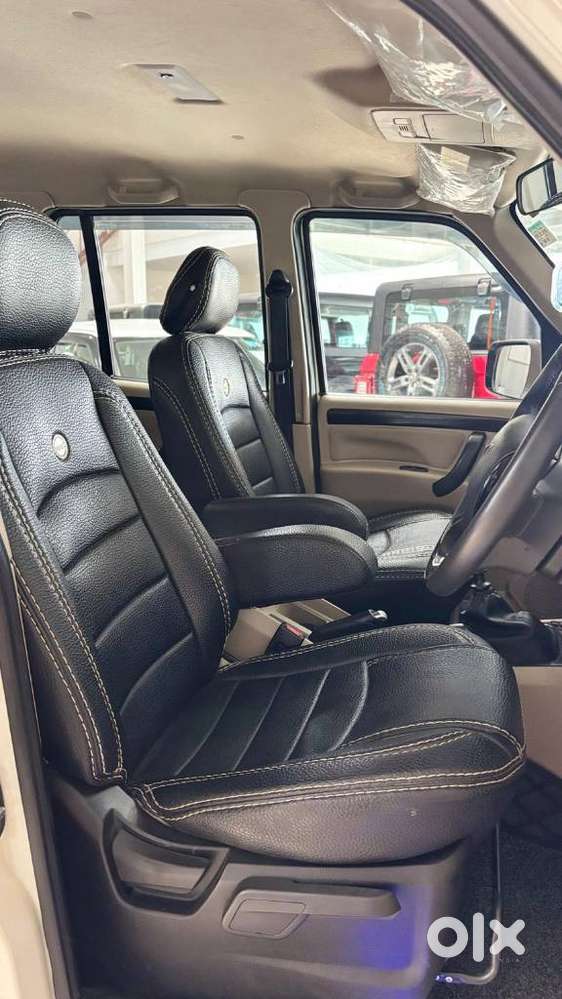 Mahindra Scorpio Classic, 2023, Diesel