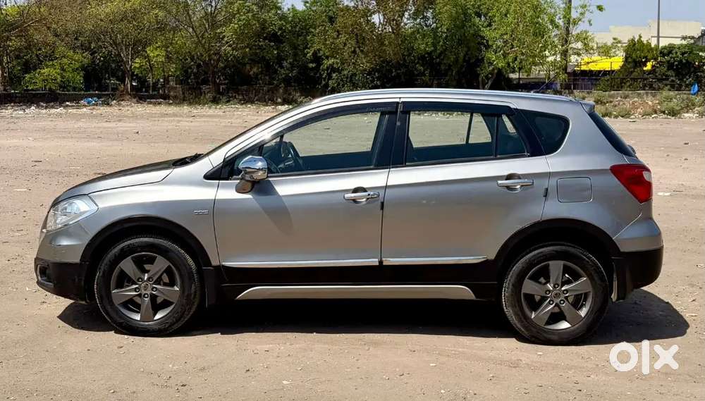Maruti Suzuki S-cross 2016 Diesel Well Maintained
