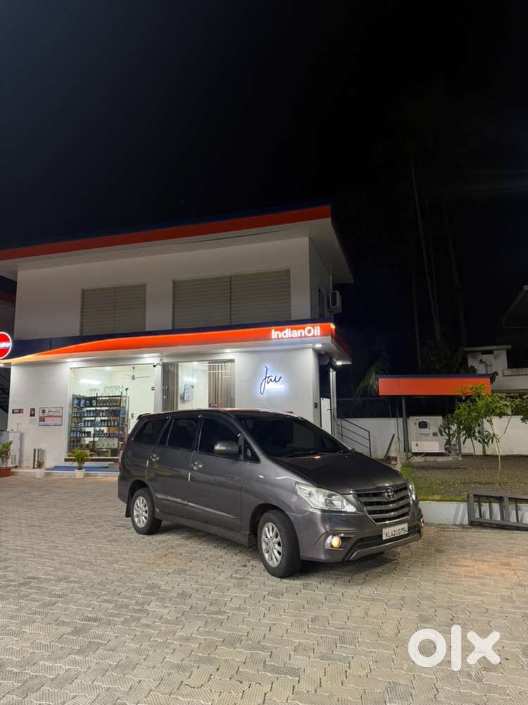 2012 Innova V Option