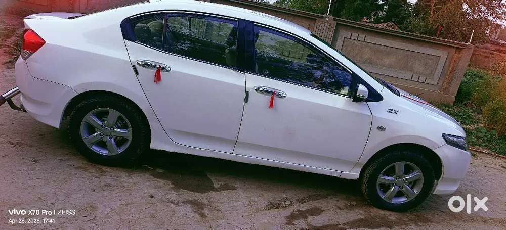 Honda City Hybrid Ehev 2010