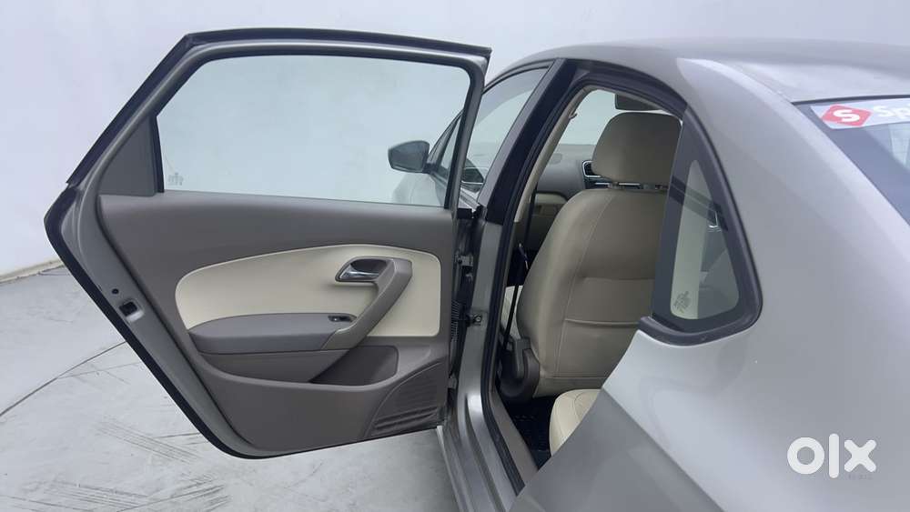 Skoda Rapid [2016-2021] 1.6 Mpi Style Plus, 2015, Petrol