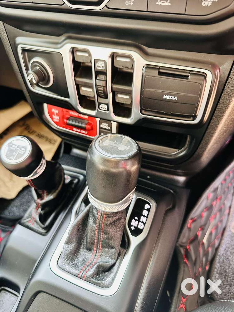 Jeep Wrangler 2.0 Rubicon Petrol At, 2022, Petrol