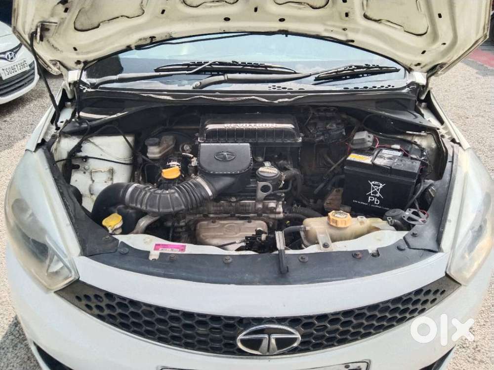 Tata Tiago Xe, 2017, Petrol
